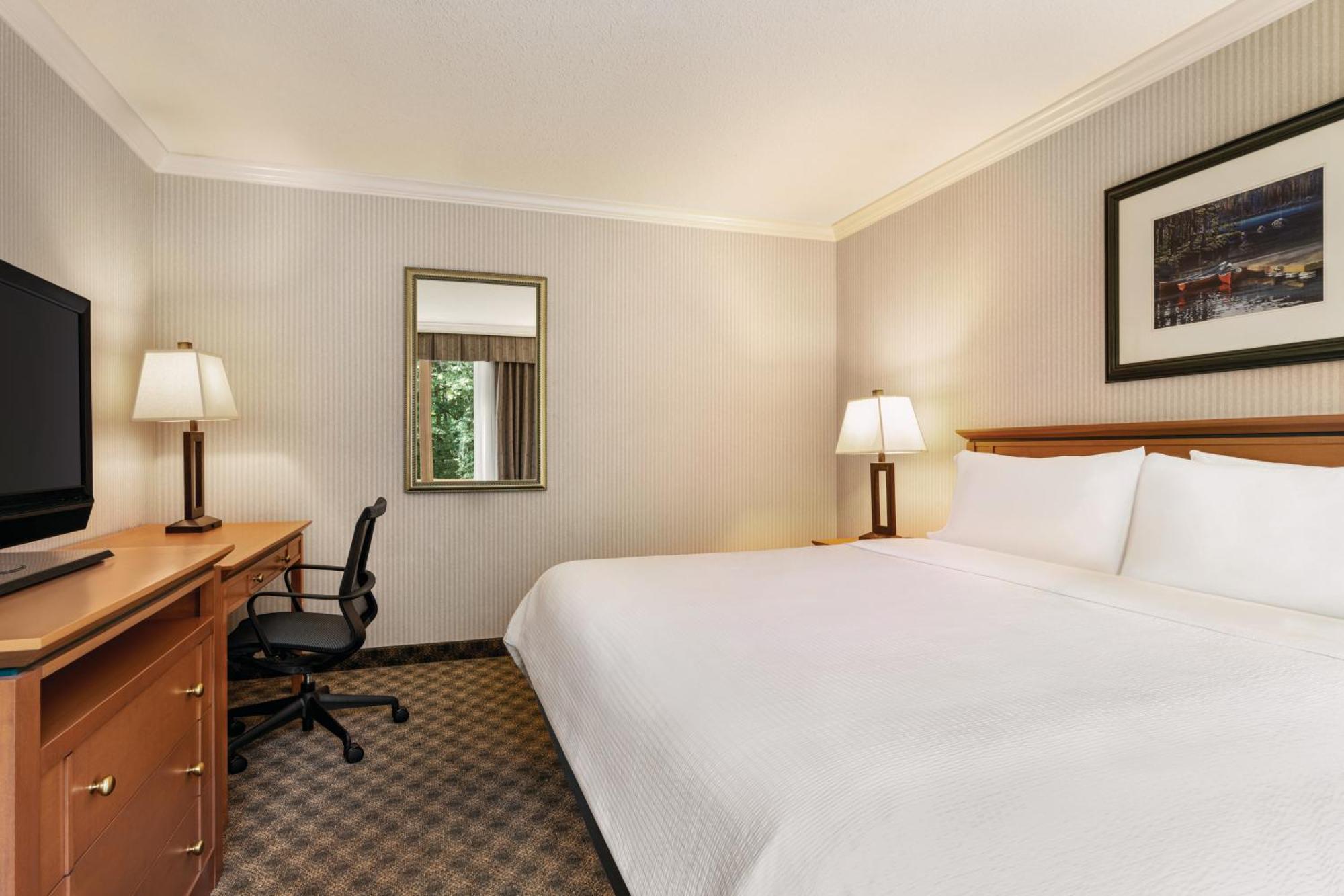 Holiday Inn & Suites North Vancouver By Ihg Eksteriør billede