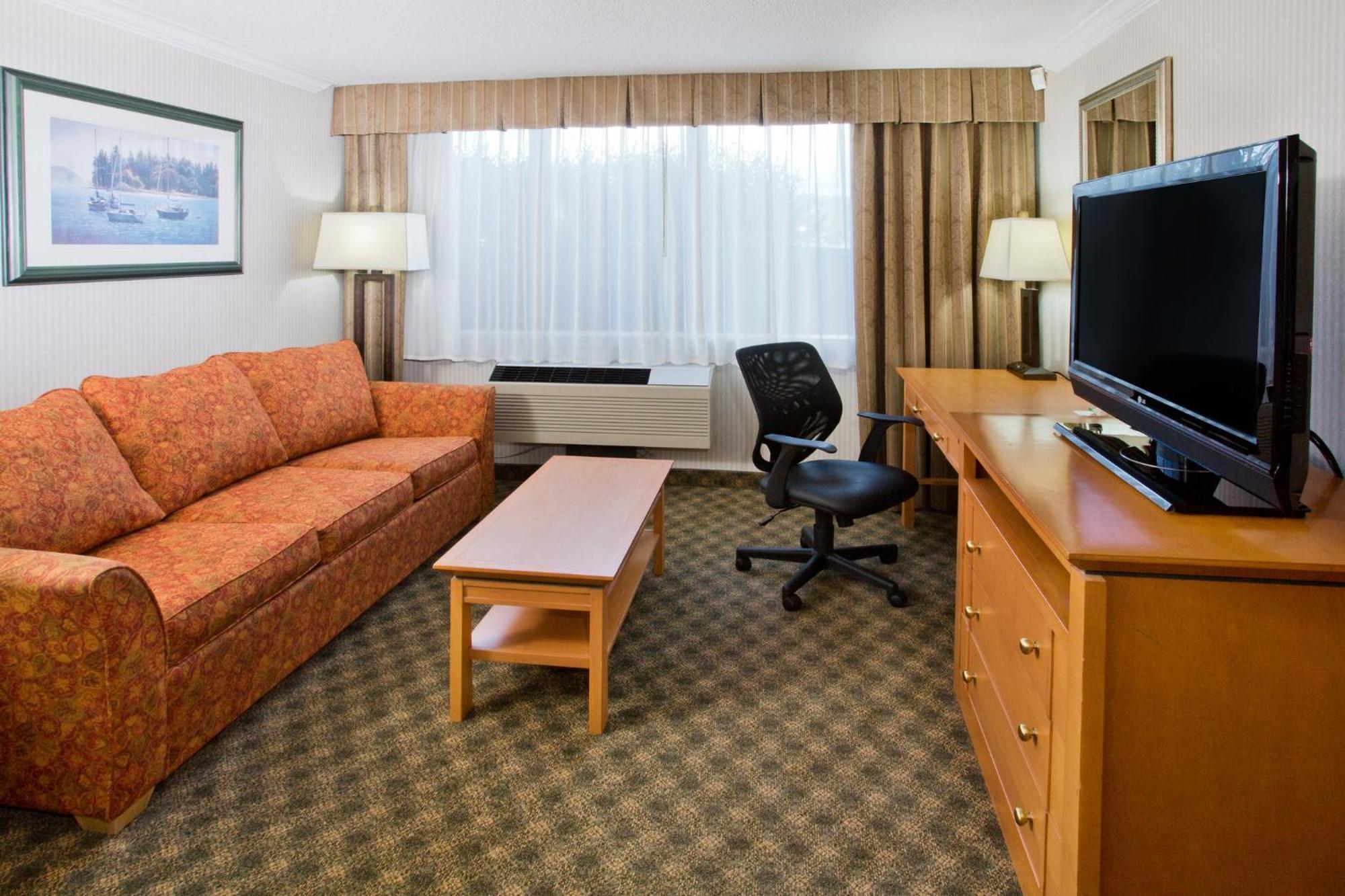 Holiday Inn & Suites North Vancouver By Ihg Eksteriør billede